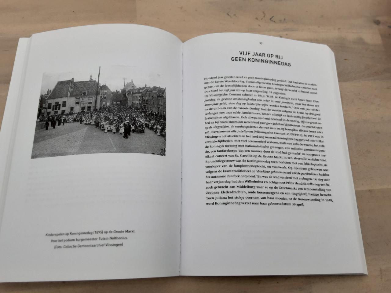 Blauw geruite ziel - Gerard van der Hoeven