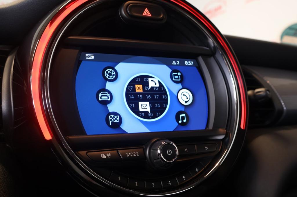 Mini 3-deurs 1.5 cooper nl auto, apple carplay, airco, lm wielen,