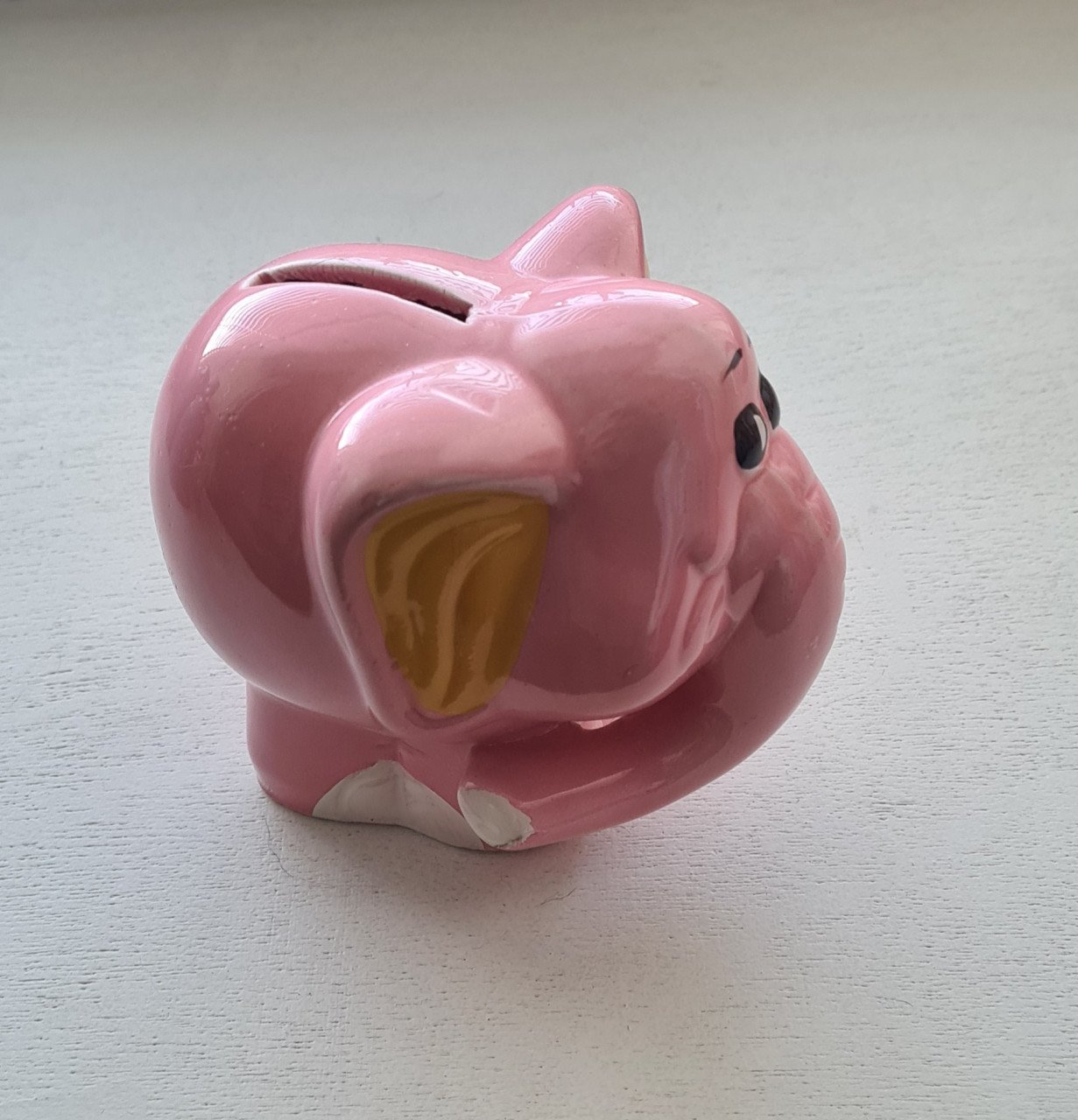 Aardewerk roze olifant spaarpot 10 cm hoog, 12 cm lang