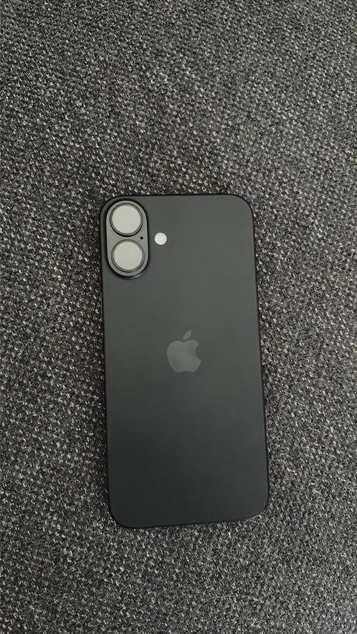 IPhone 16 plus