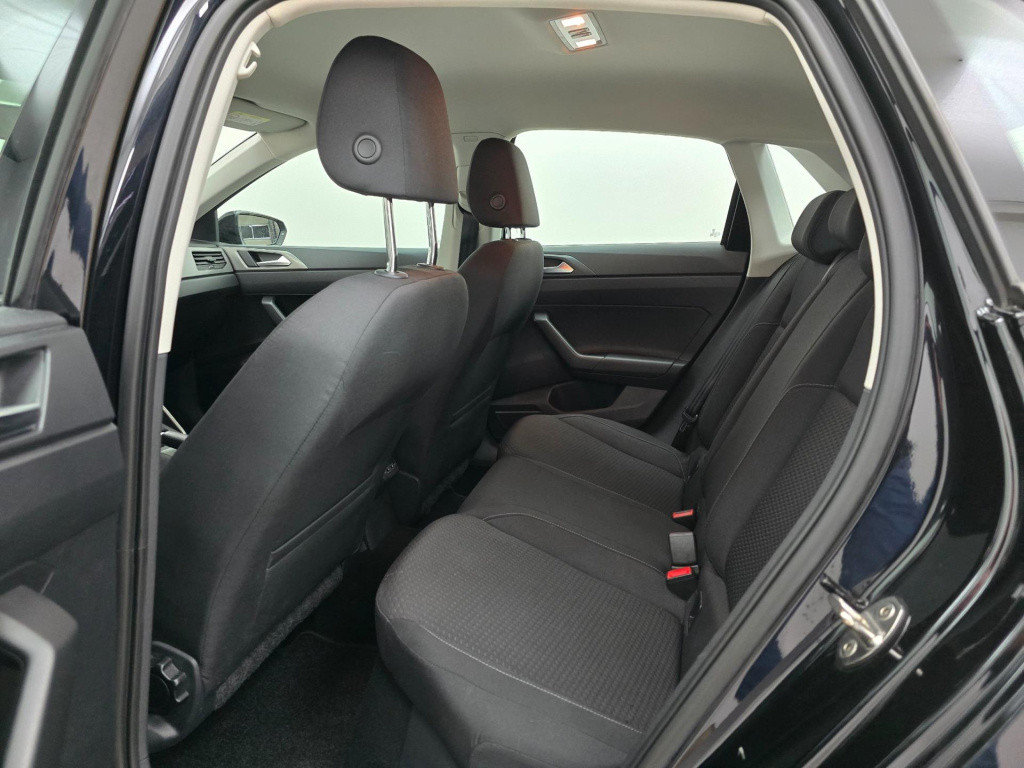 Volkswagen Polo occasion 1.0 tsi comfortline met parkeersensoren voor en ac