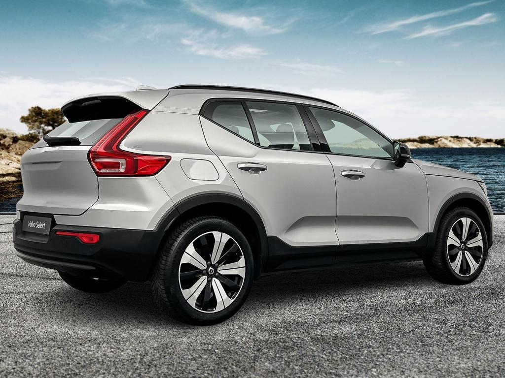 Volvo XC40 t4 211pk recharge ultimate dark | pano| adap.cruise| trekhaak| c