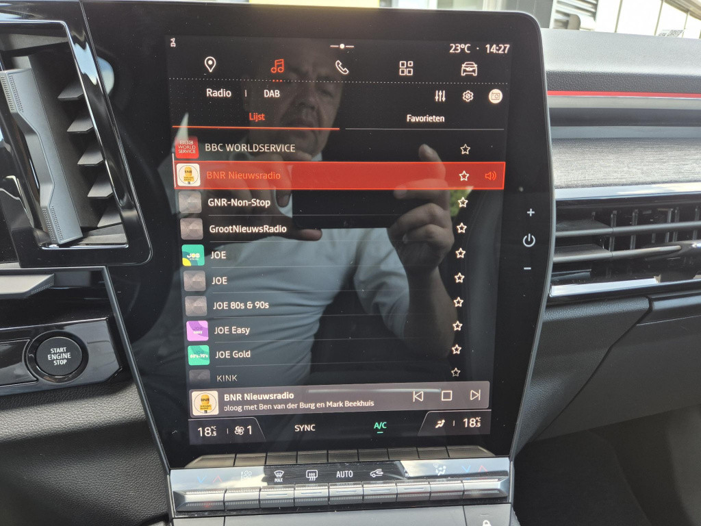 Renault Austral 1.2 e-tech full hybrid 200 techno