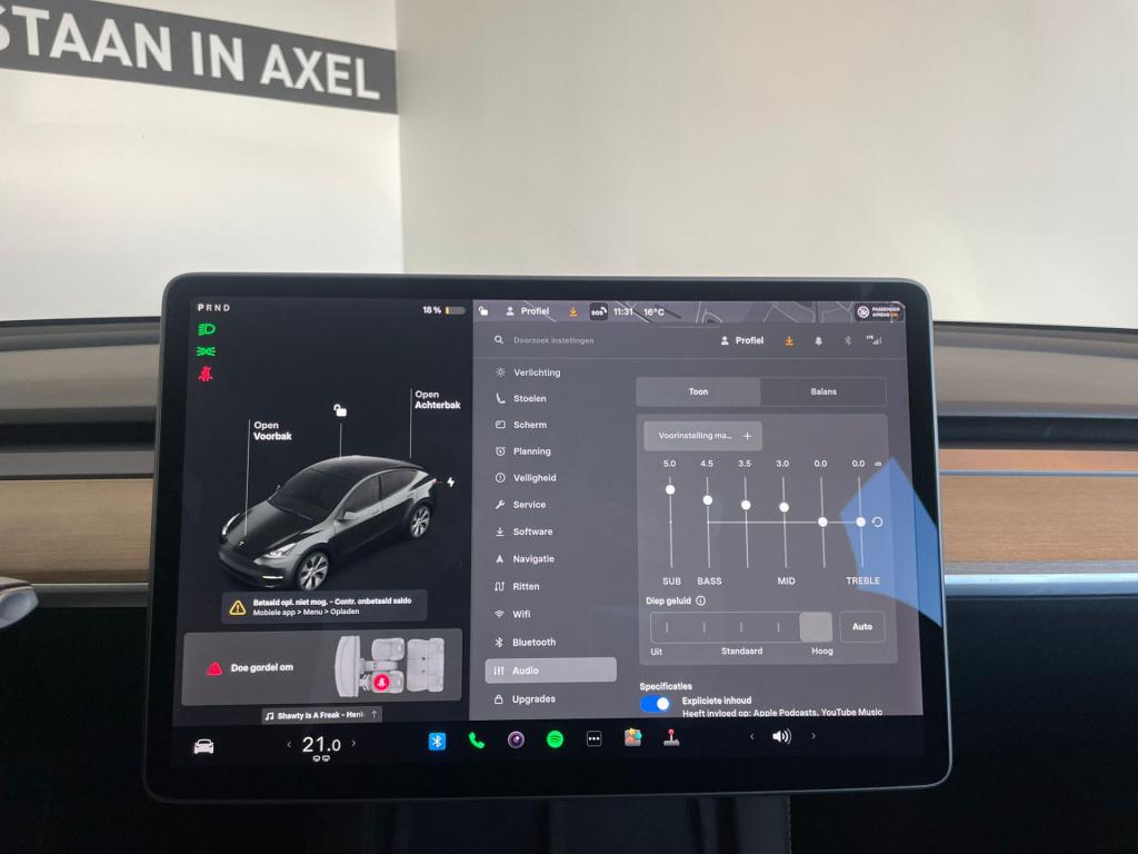 Tesla Model Y long range awd 75 kwh