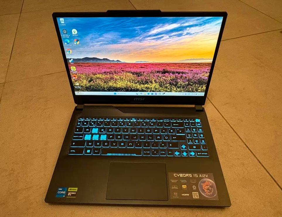 Msi Gaming Laptop - i5 8 Core - RTX 4060 - 512SSD - 16 GB - Super-Snel!