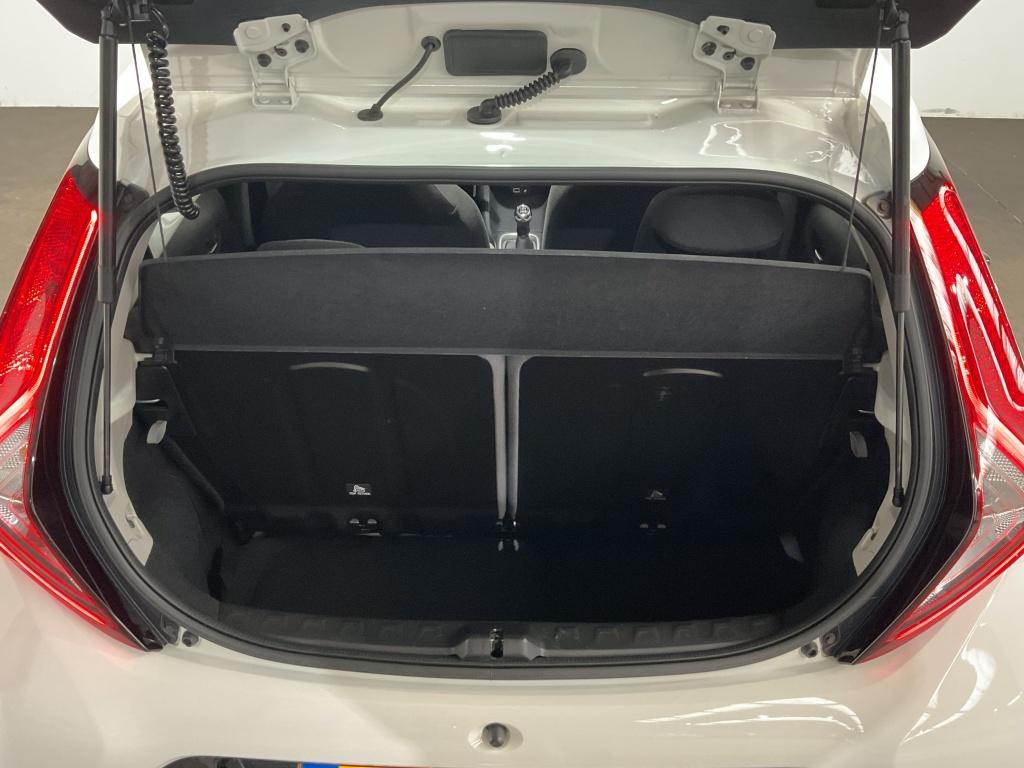 Toyota Aygo 1.0 vvt-i x-joy cabrio | clima | apple carplay |