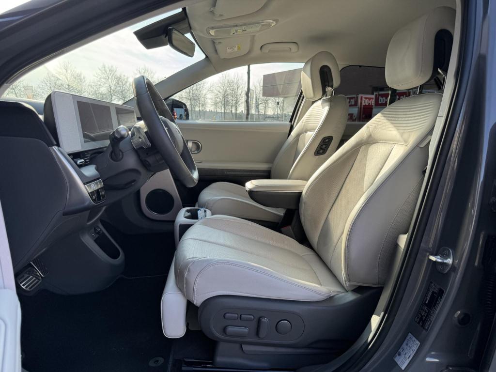 Hyundai Ioniq 5 lounge 73kwh soh 96% incl. trekhaak afneembaar!