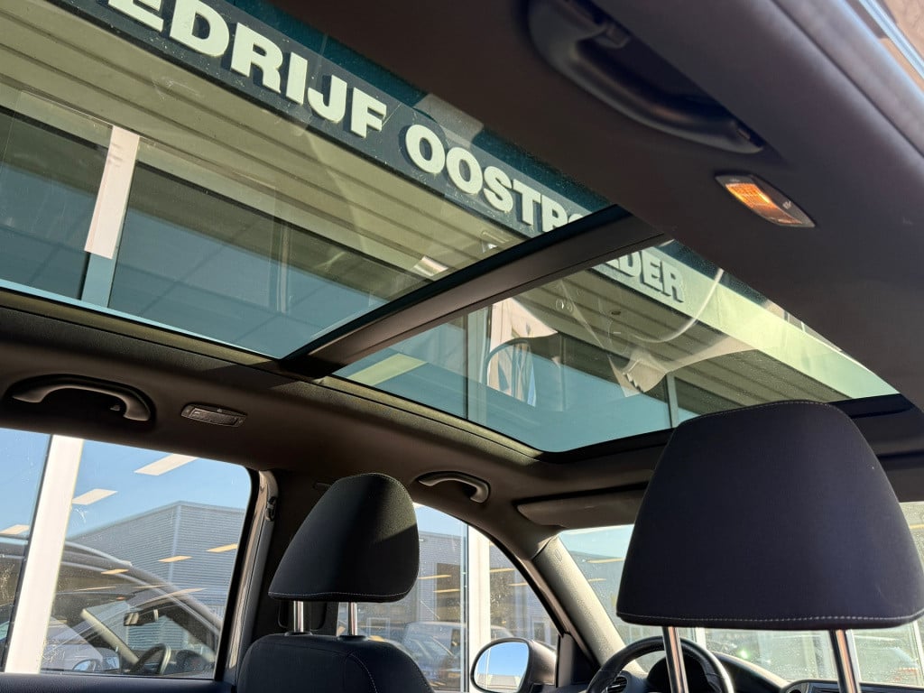 Volkswagen Tiguan 1.4 tsi sport&style r-line edition