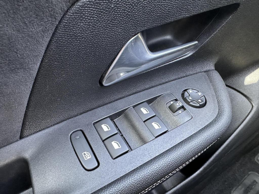 Opel Mokka-e ultimate 50-kwh 11kw