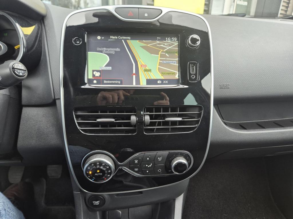 Renault Clio tce 90 limited climate control, navigatie, bluetooth, trekhaak