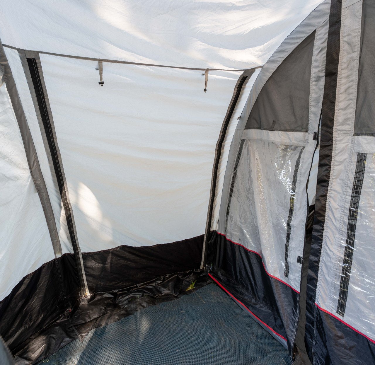 Tent Bardani