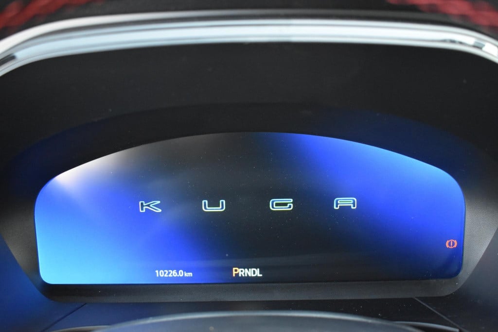Ford Kuga 2.5 phev st-line | climate control | cruise control | winterpakke