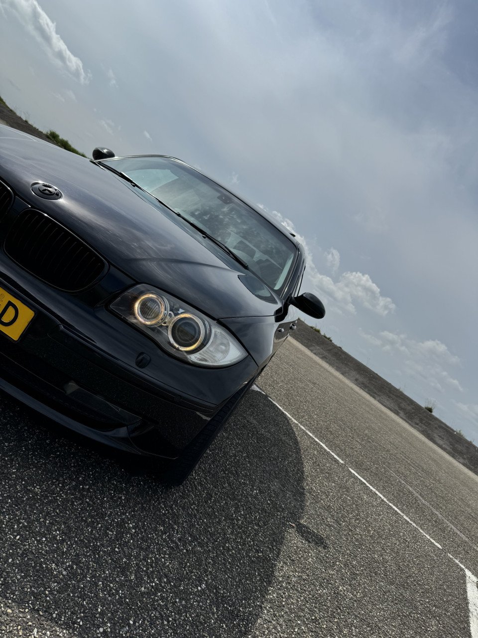 Te Koop BMW 1serie 118i Black Beauty!!