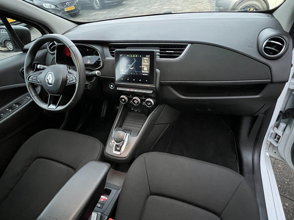 Renault Zoe r110 life carshare 52 kwh, afneembare trekhaak enz..