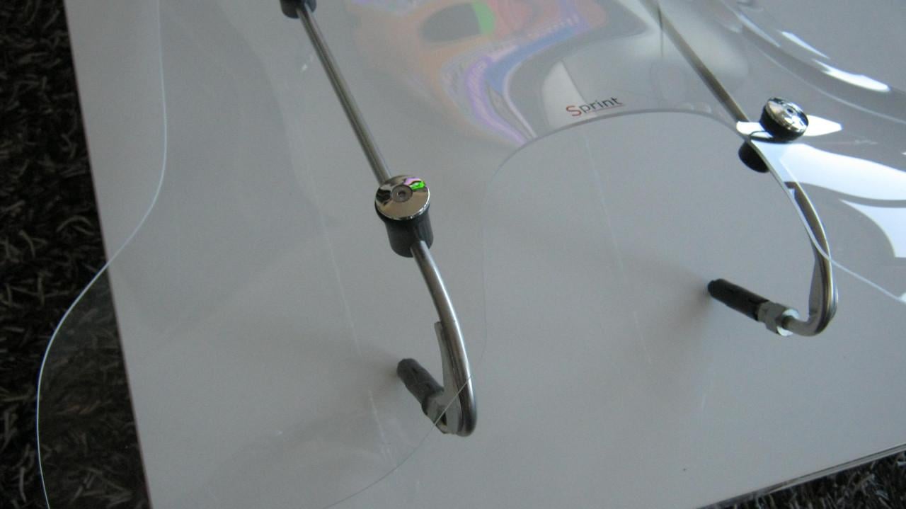 VESPA SPRINT HOOG WINDSCHERM MET BEUGELS VOOR 30 EURO