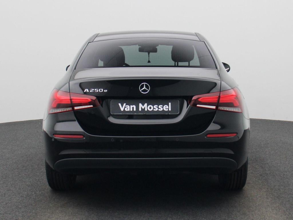 Mercedes-Benz A-Klasse 250 e business line | phev | automaat | navigatie |