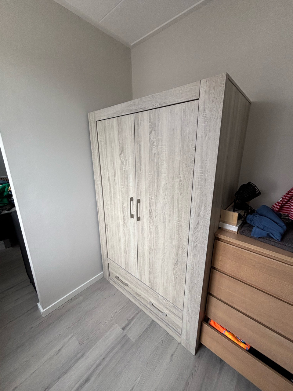 Mooie kledingkast van Babydump