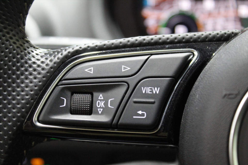 Audi A3 40 e-tron 204pk s tronic advance sport