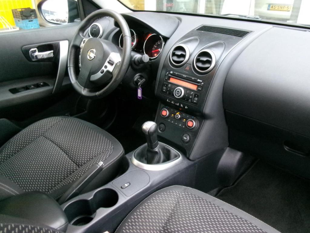 Nissan Qashqai 1.6 exclusive, dual airco, cr.contr, trekhaak