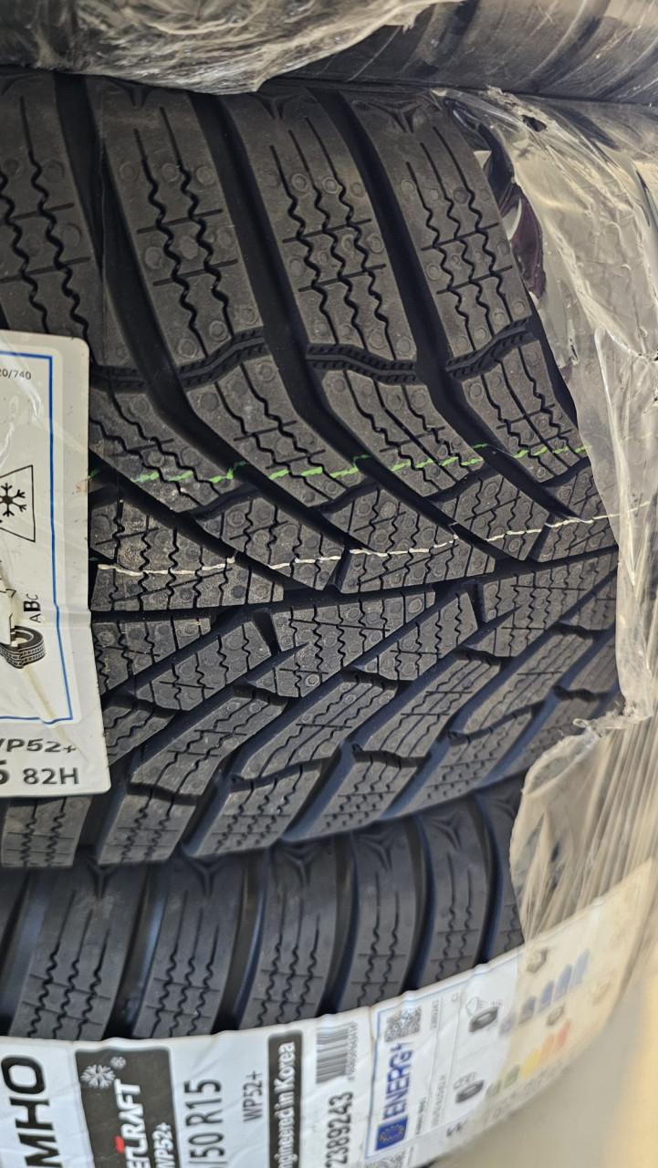 Nieuwe winterbanden 195/50 R15 ongebruikt