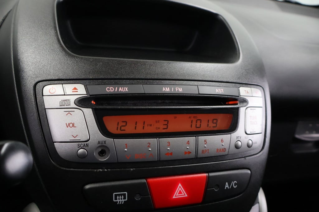 Toyota Aygo 1.0 vvt-i now