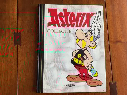 Asterix,   Collectie.    De roos en het zwaard.     Hardcover.