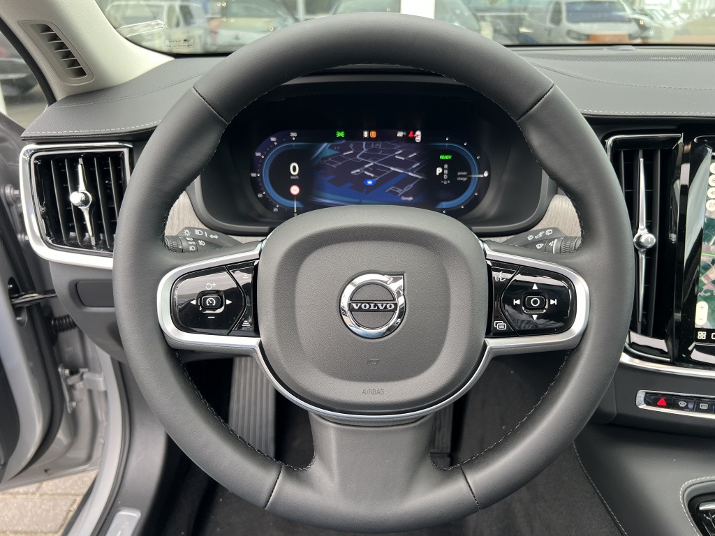 Volvo V90 t6 398pk awd recharge ultimate dark full options !