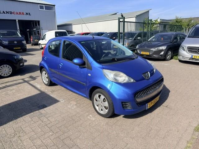 Peugeot 107 1.0-12v sublime