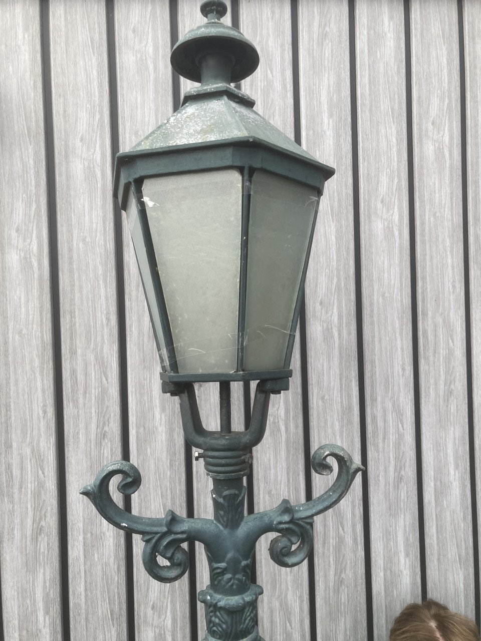 Gietijzeren tuinlantaarn