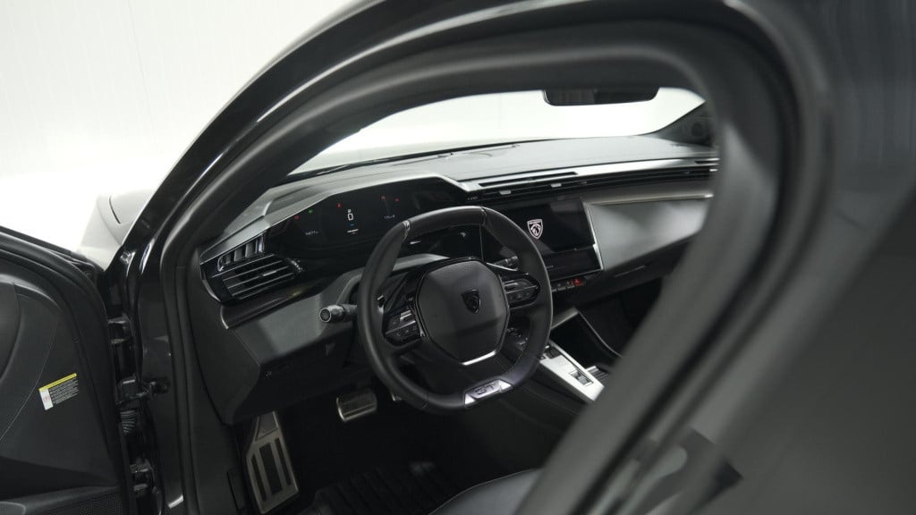 Peugeot 408 puretech gt 130 eat8 | camera | elektrisch bedienbare achterkle