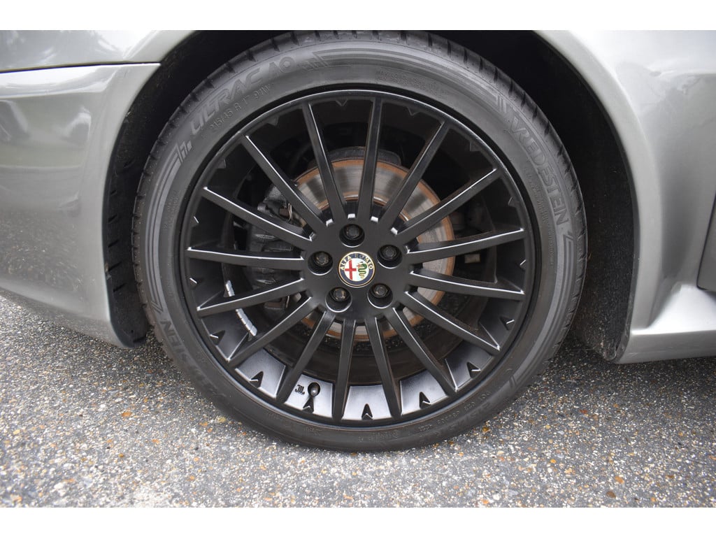 Alfa Romeo GT 2.0 jts distinctive