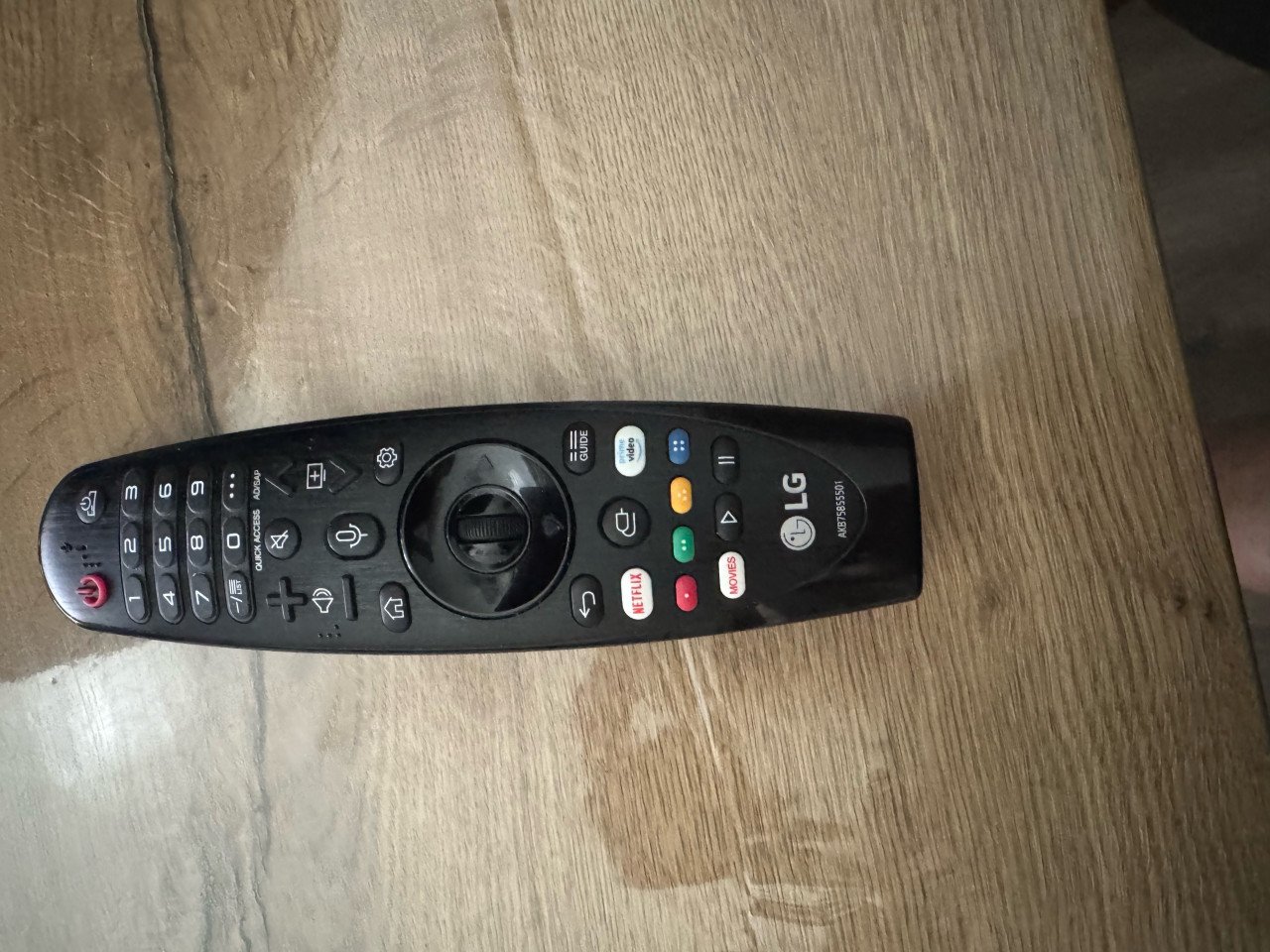 Lg smart tv 65 inch een 4k 100 hz tv in goede staat en werking