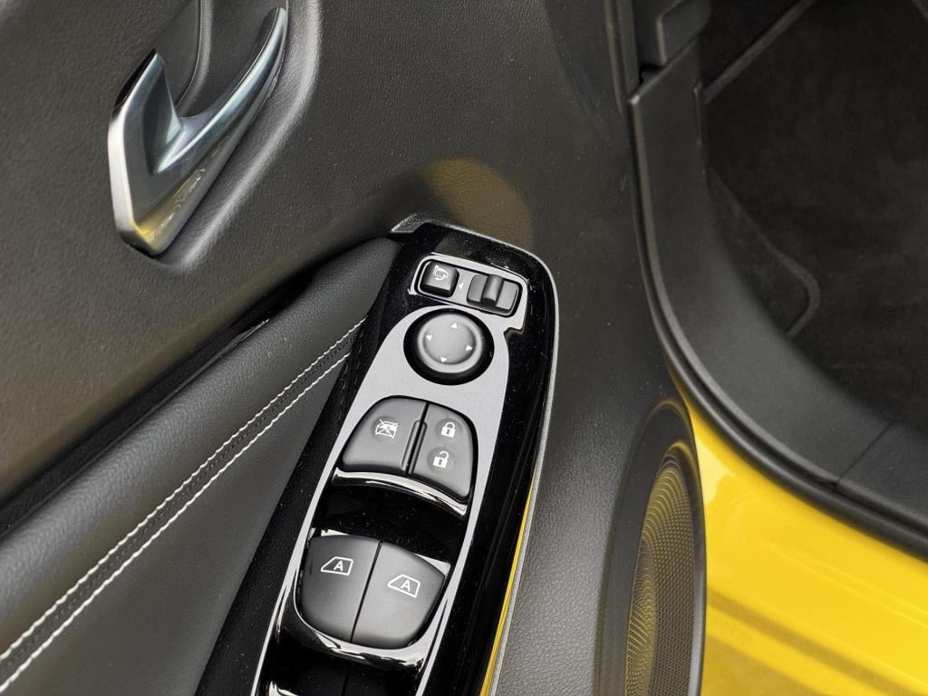 Nissan Juke 1.6 hybrid tekna cold + sound pack