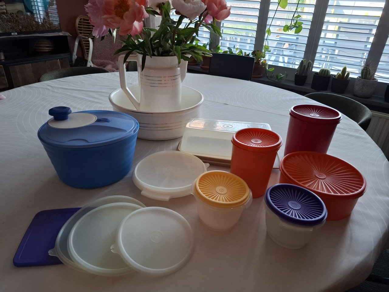 Set tupperware
