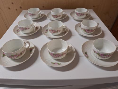 9 brocante kop en schotels Merk DG Epiage