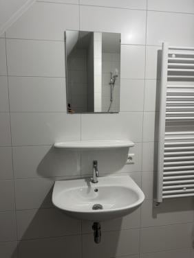 Nieuwe complete wastafelset – nooit gebruikt