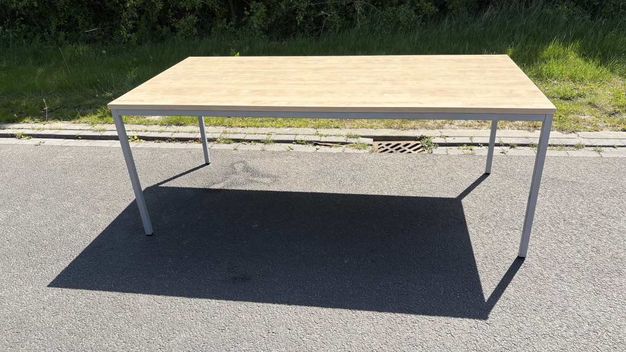 Kantinetafel werktafel bureau