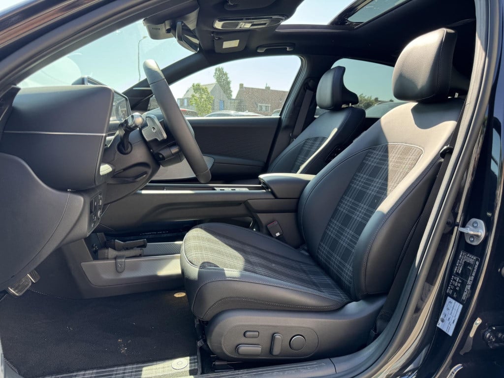Hyundai Ioniq 6 first edition awd 77.4 kwh eenmalige aanbieding!