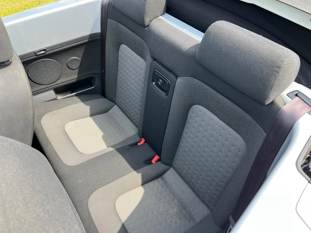 Volkswagen New Beetle cabriolet 2.0 trendline