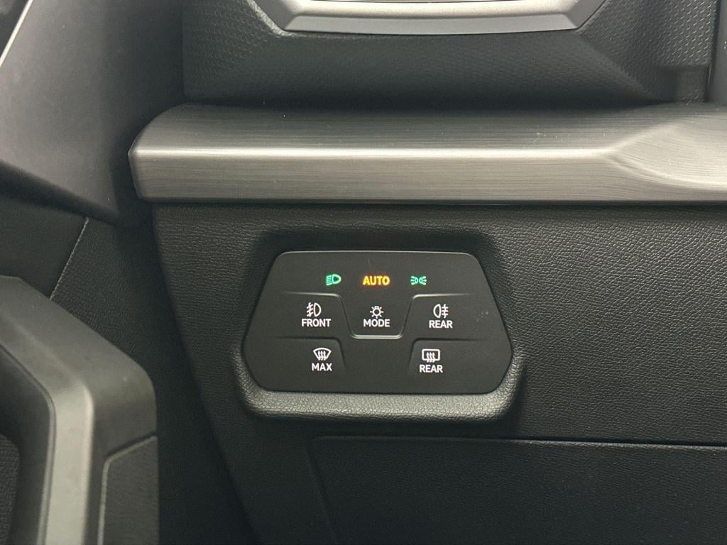 Seat Leon sportstourer 1.5 tsi e-hybrid fr business