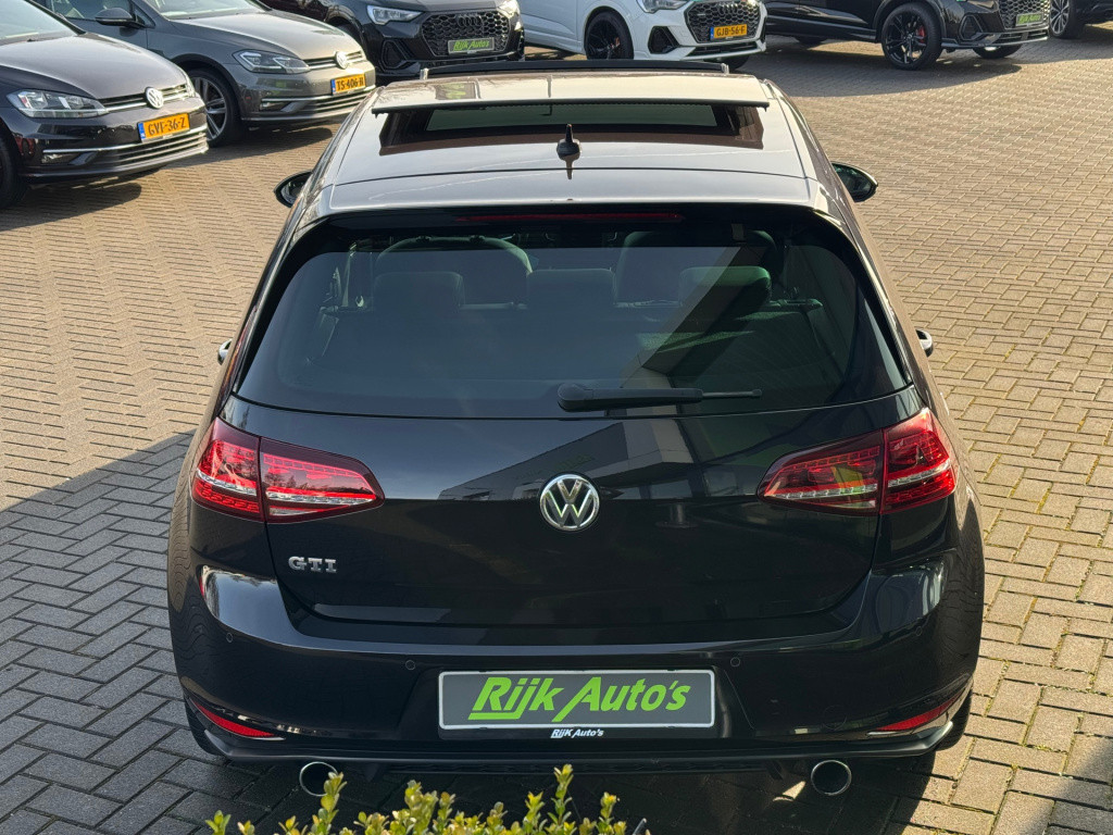Volkswagen Golf 2.0 tsi gti * panoramadak * leer * navigatie * camera