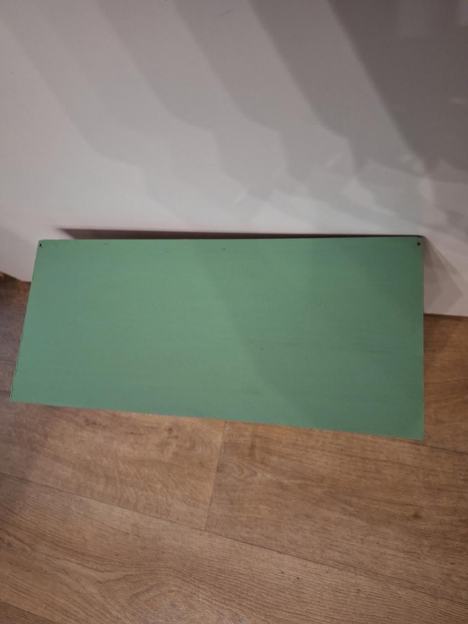 Laag ladenkastje