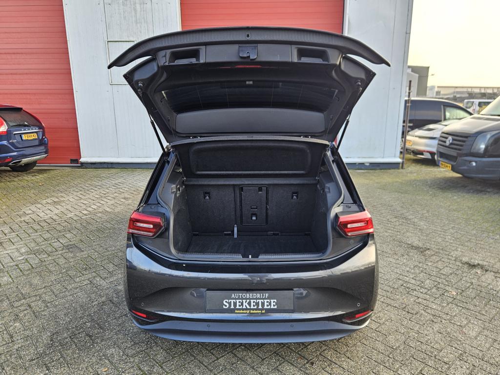 Volkswagen Id.3 first plus 58 kwh | acc | camera
