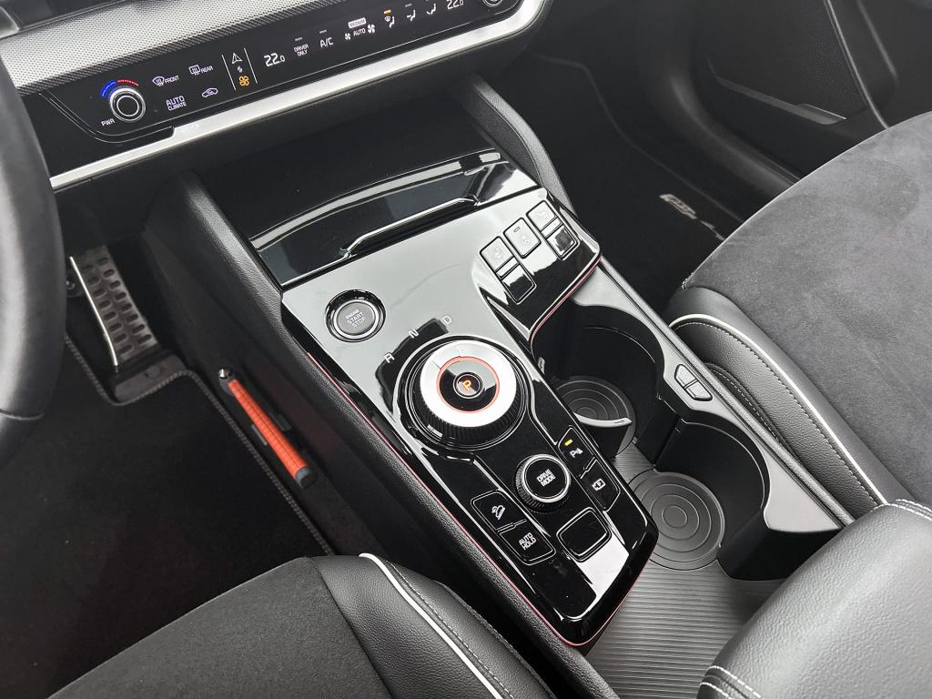 Kia Sportage 1.6 t-gdi hybrid gt-line sunroof | btw voertuig | hev