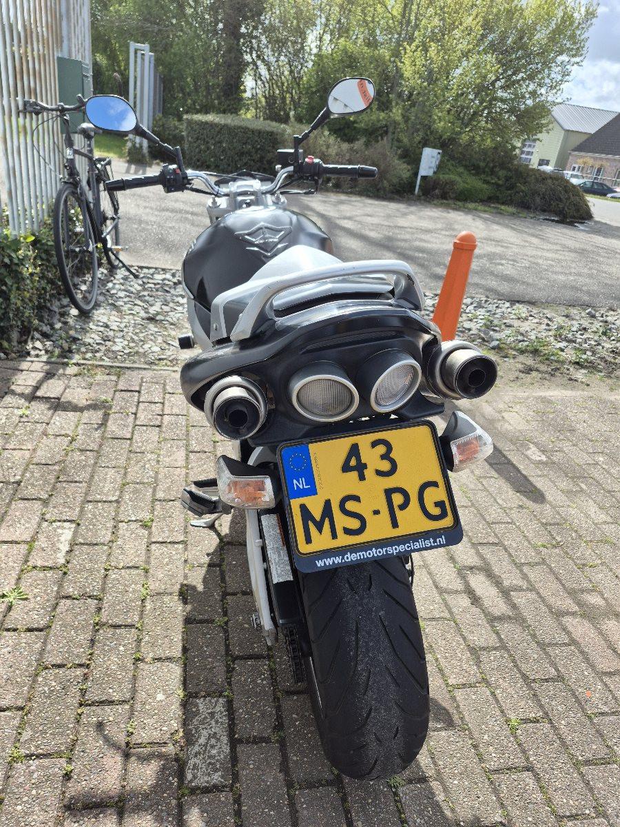 Suzuki GSR600 uit 2007, mooie naked bike