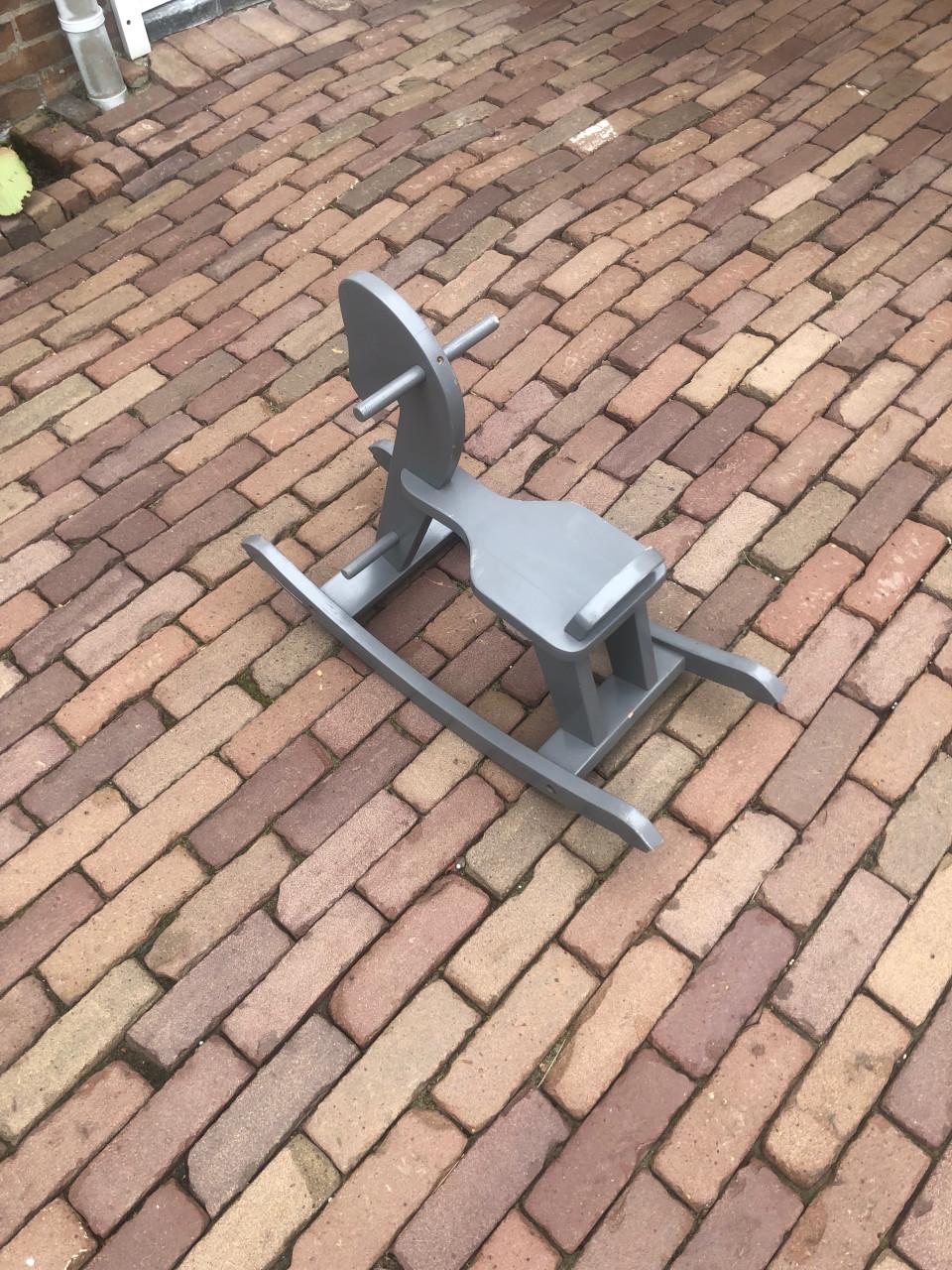 Houten Schommelpaard Grijs