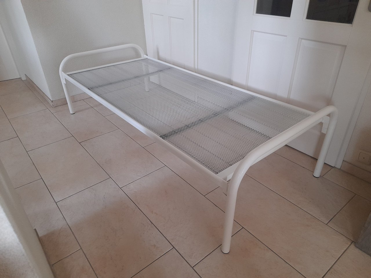 Bed met onderschuif bed (in goede nette staat ) 2 x 80 x 200