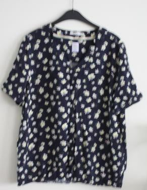 Bloesje met bloemen print maat L