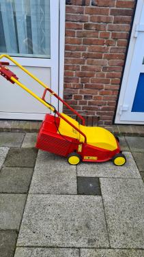 In goed staat en goed werkend Wolf-Garten Grasmaaier 12kg-220V