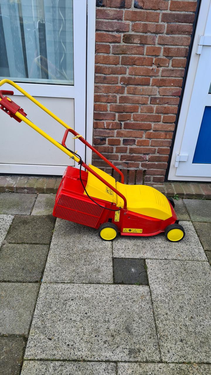 In goed staat en goed werkend Wolf-Garten Grasmaaier 12kg-220V